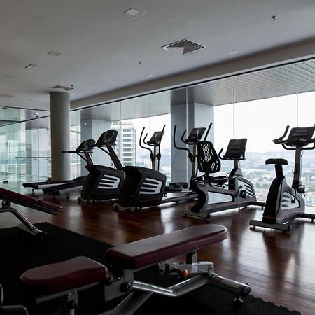 Kampong Baharu Sungai Way The Azure Residences מראה חיצוני תמונה