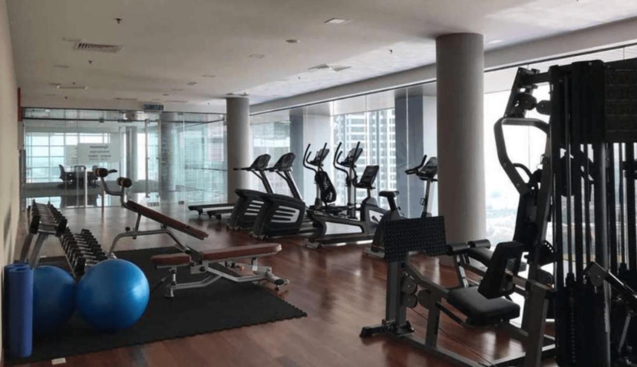 Kampong Baharu Sungai Way The Azure Residences מראה חיצוני תמונה
