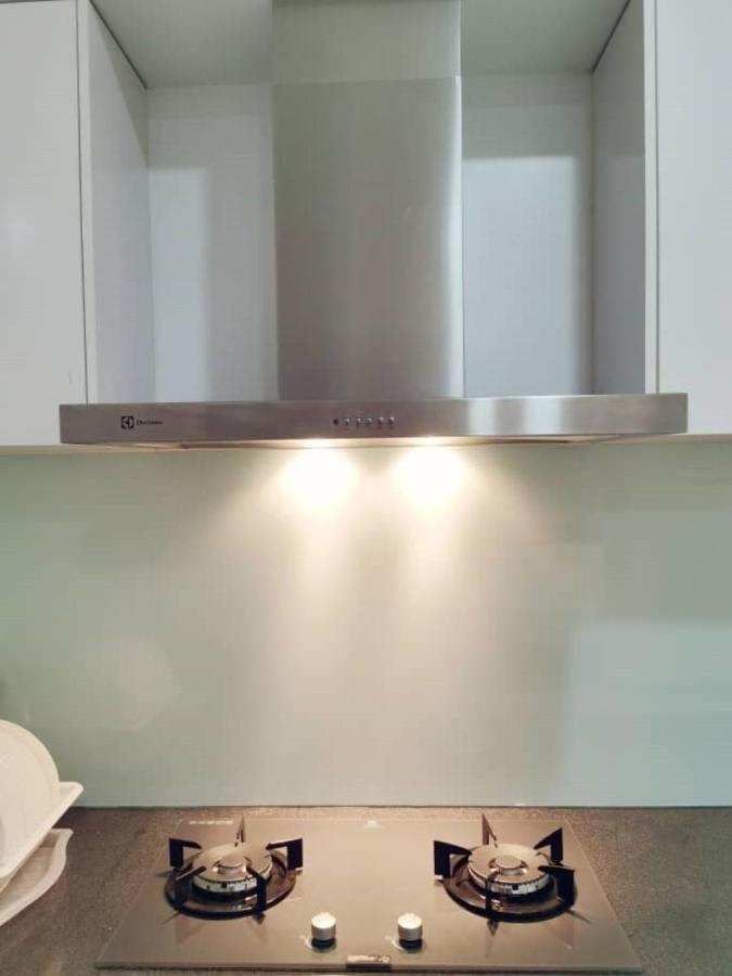 Kampong Baharu Sungai Way The Azure Residences מראה חיצוני תמונה